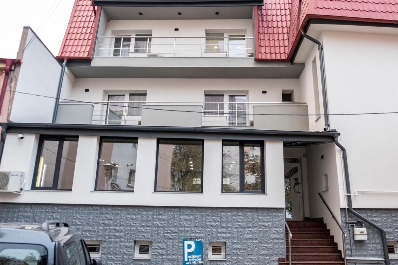 ホテル Casa Gabriela ブカレスト エクステリア 写真